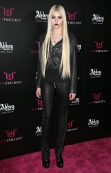 0f05f1179710278 Taylor Momsen   Launch Party for Abbey Dawn By Avril Lavigne (March 13) x39