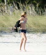 435c7b61373406.gif
