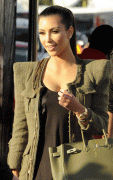 Kim Kardashian (Ким Кардашьян) - Страница 13 83341d67381206